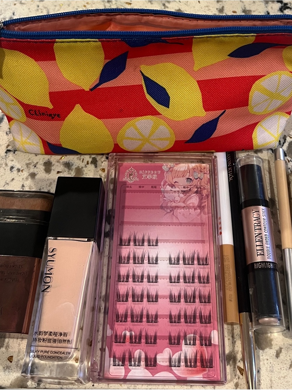 False Eyelash Tray Set with Pink Case - Unbranded